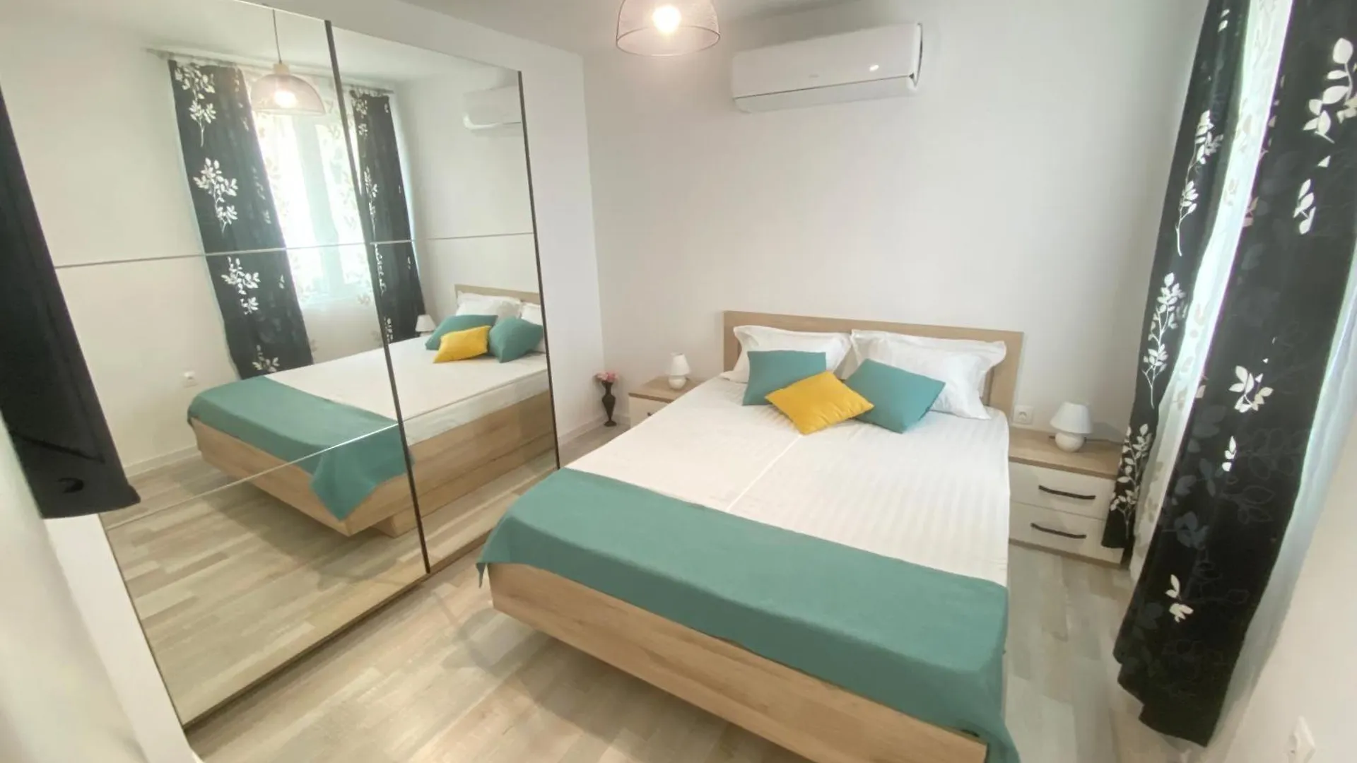 Unique Sea View Apartment Varna